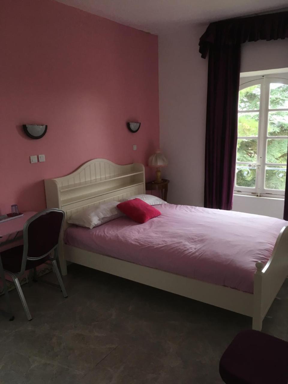 Chateau Nevers Bed & Breakfast Varennes-Vauzelles Room photo